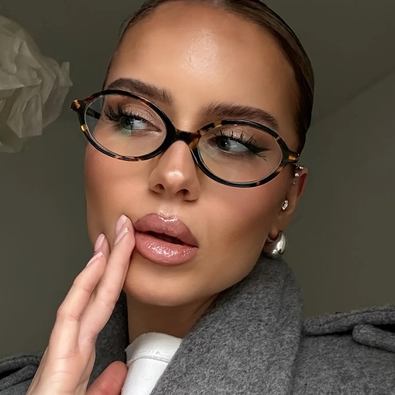 Vintage Fashion Brands - Lunettes de soleil ovales vintage pour