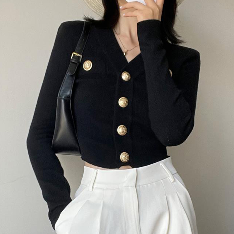 Crop Cardigan Vintage - Cardigan en tricot à boutons dorés