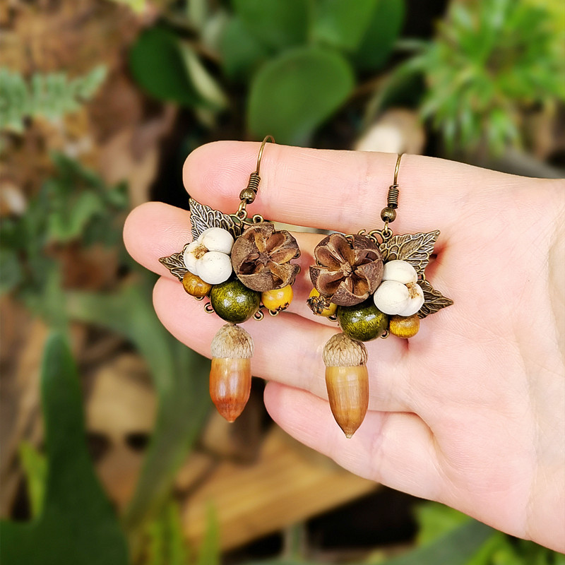 Vintage Fashion Guild - Boucles d'oreilles vintage en bois, motif