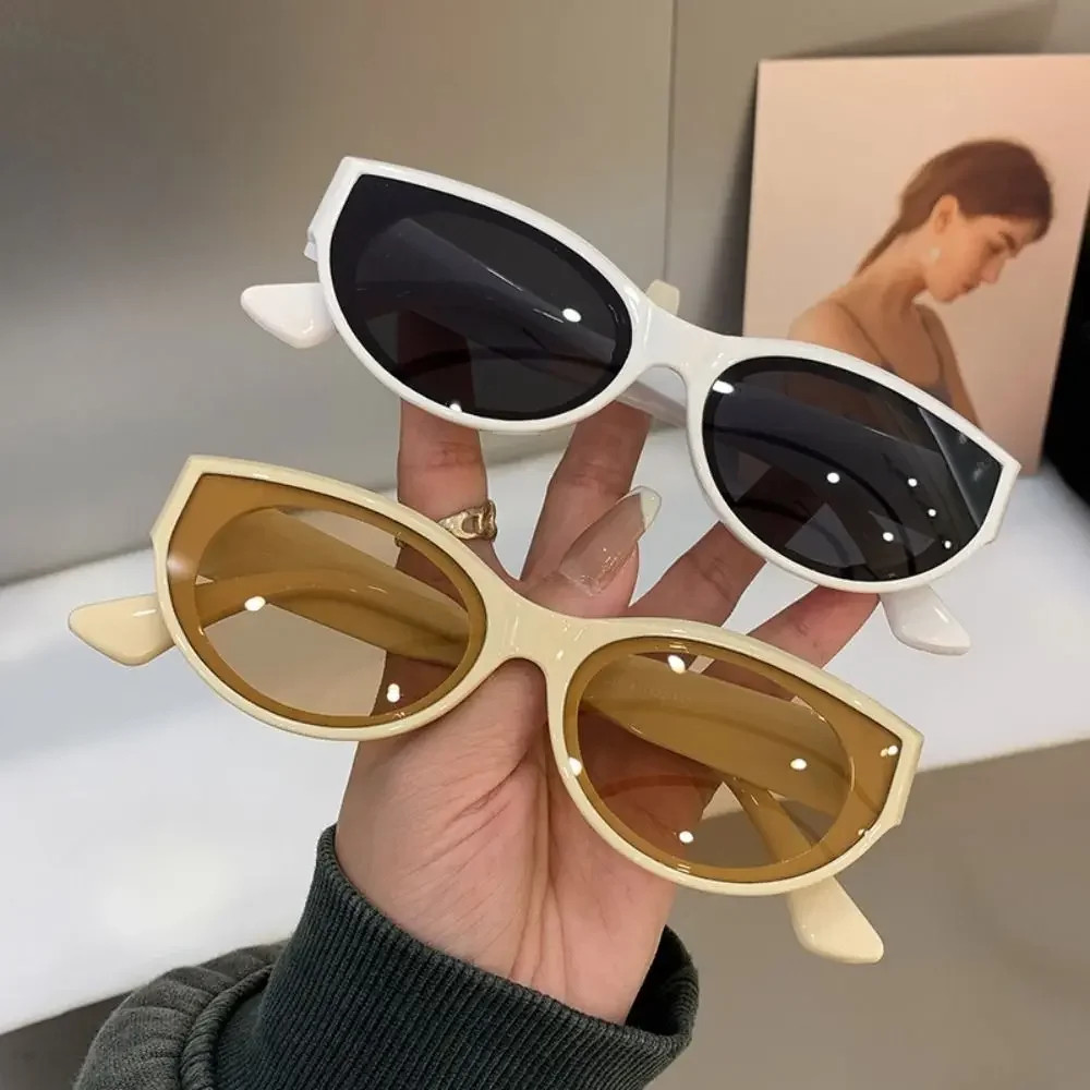 Lunettes de soleil œil de chat - Vintage Fashion Brands avis et prix