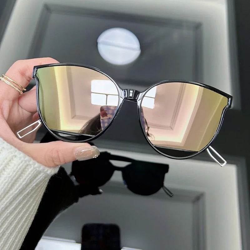 Lunettes de soleil vintage œil - Vintage Fashion Brands avis et prix
