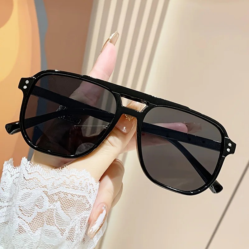 Lunettes de soleil vintage uni - Vintage Fashion Brands avis et prix