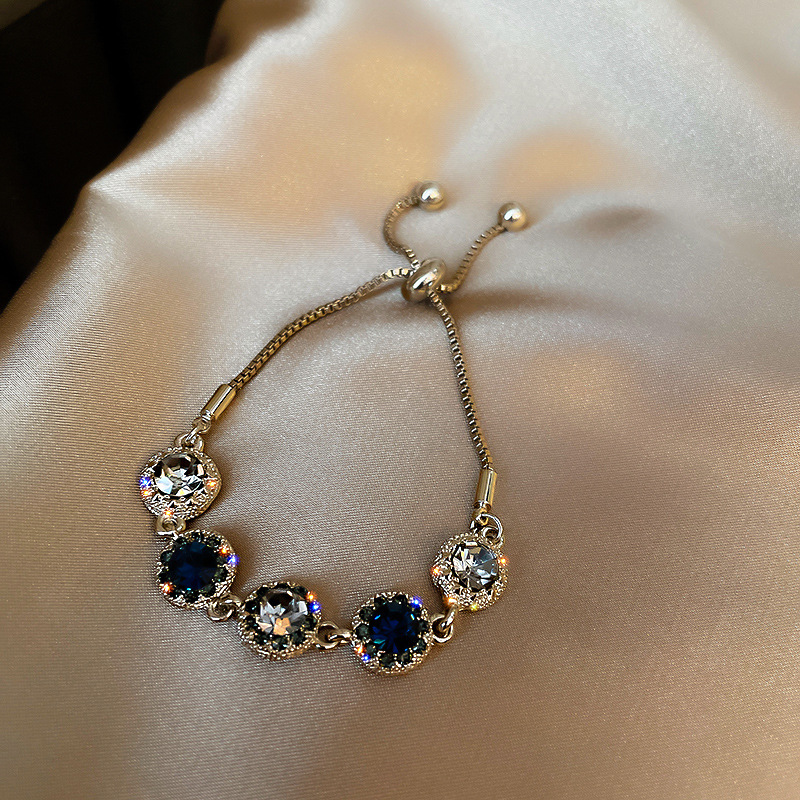 Bracelets de luxe plaqués or 1 - Vintage Fashion Guild avis et prix
