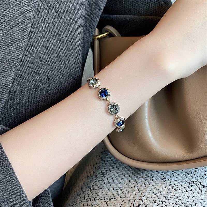 Bracelets de luxe plaqués or 1 - Vintage Fashion Guild avis et prix