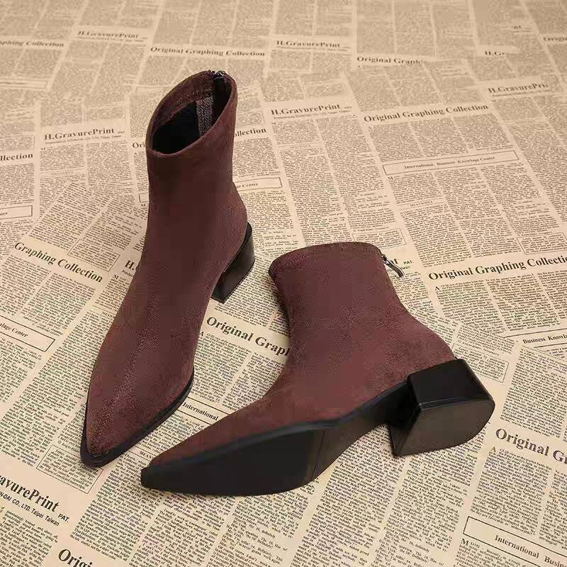 Nouvelles bottines modernes à  - Vintage Fashion Aesthetic avis et prix