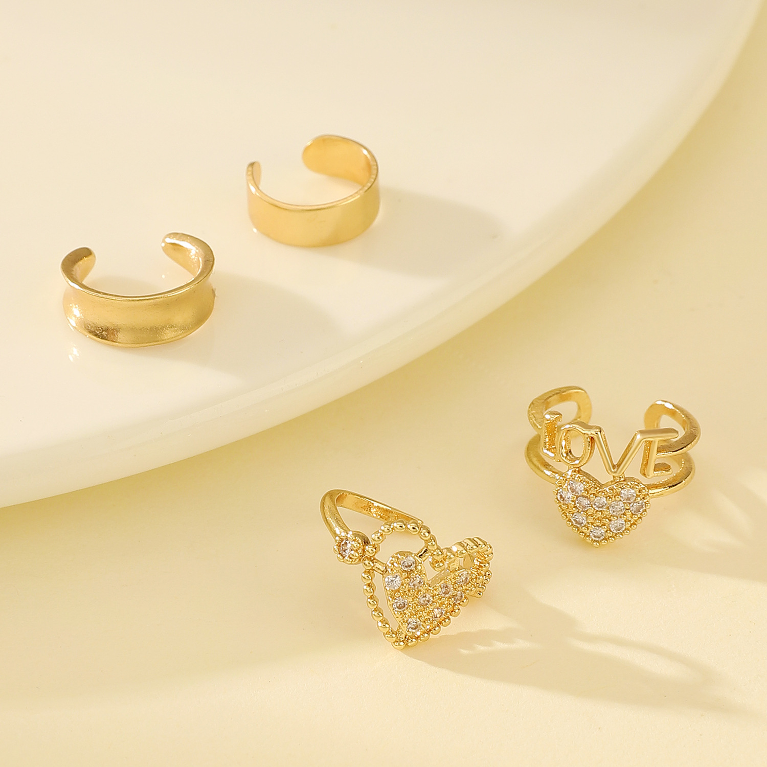 Boucles d'oreilles à Clip en Z - Vintage Fashion Guild avis et prix