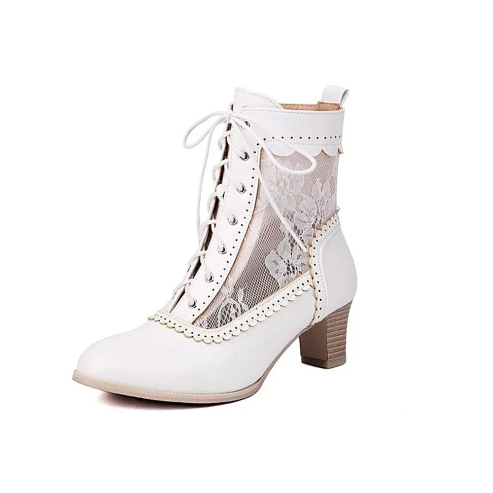 Bottines vintage à lacets en d - Vintage Fashion Outfit avis et prix
