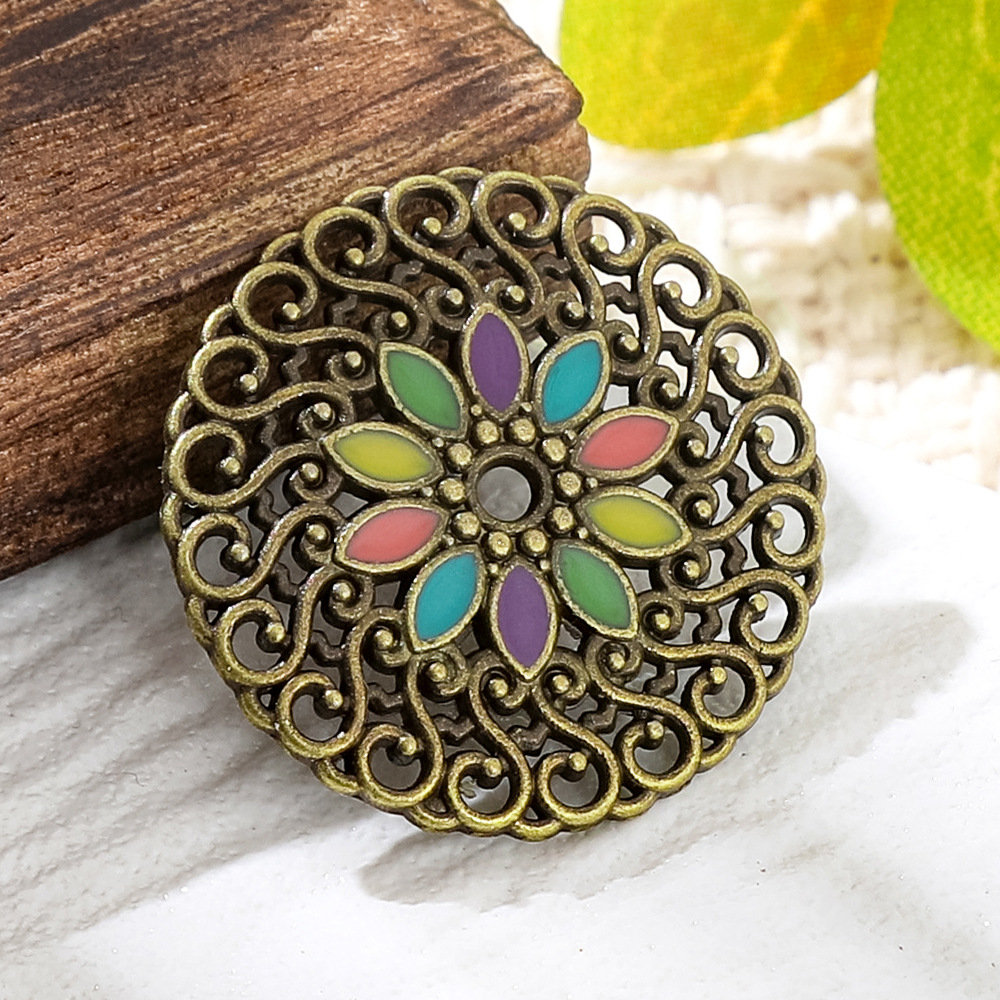 Breloques et pendentifs ronds  - Vintage Fashion Guild avis et prix